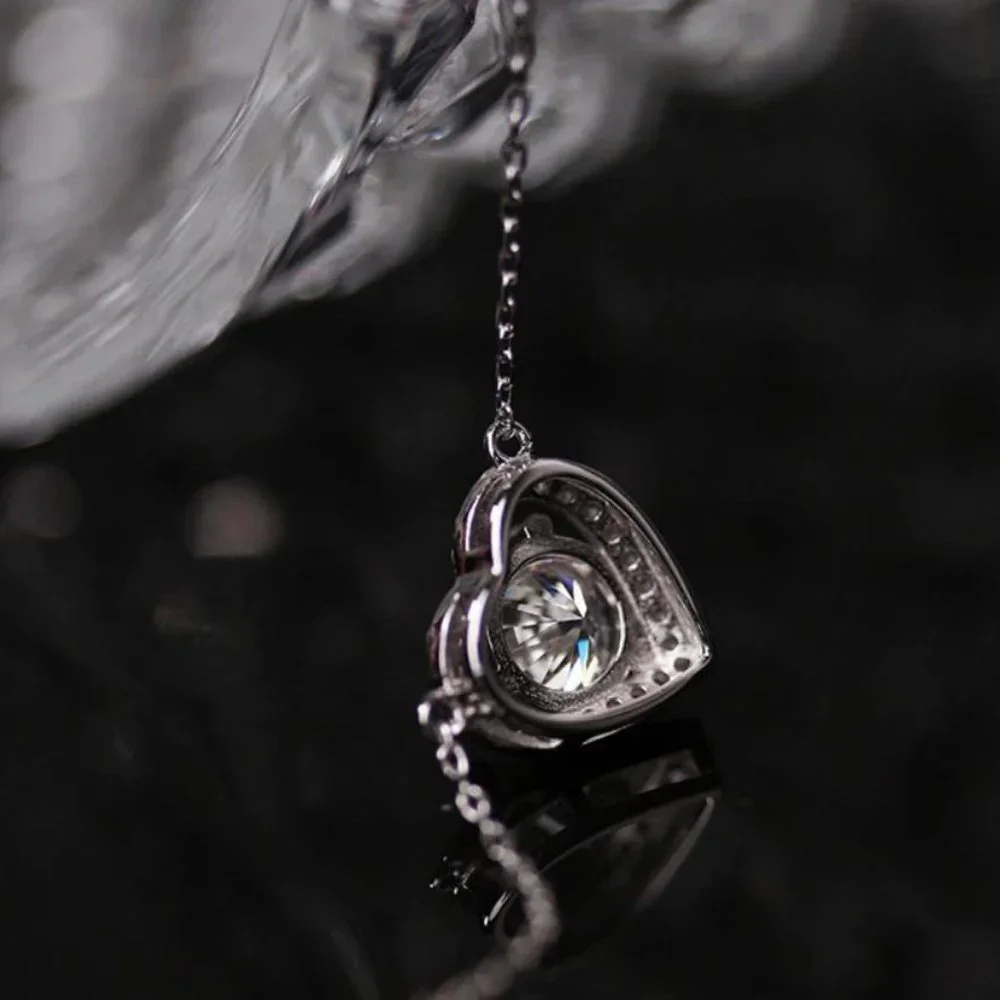 Certified 1ct. t.w. Moissanite Diamond Heart Necklace NEW - Picture 4 of 13